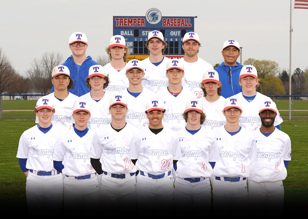 team photo of the 2022 Tremper baseball team